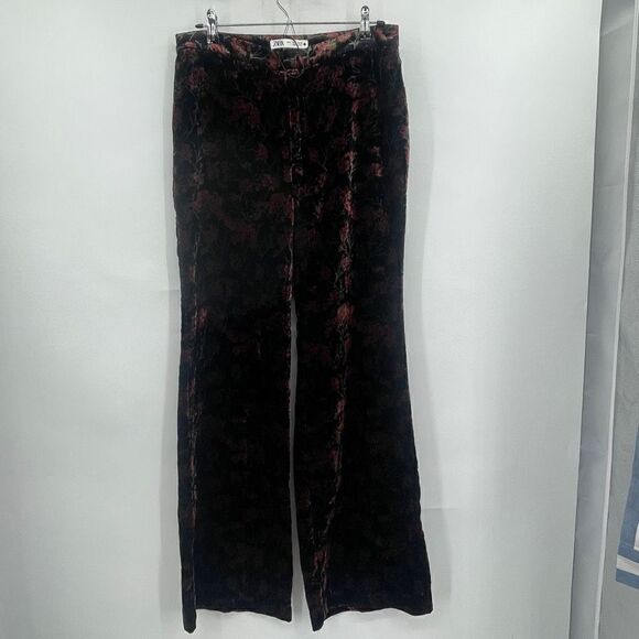 Zara Black & Red Floral Velvet Printed The Charlotte Flare Pants Size Large - Picture 2 of 10